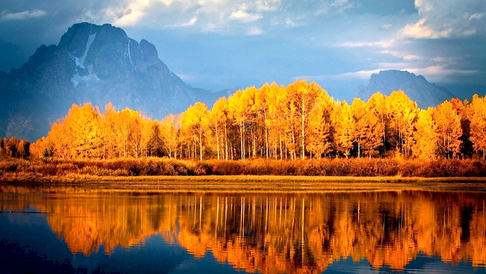 Autumn in the mountains