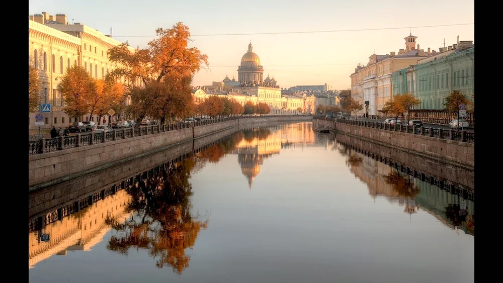 Autumn in St. Petersburg Nevsky