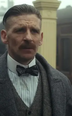 Sharp visors Arthur Shelby