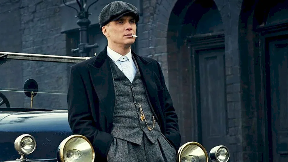 Tommy Shelby hairstyle