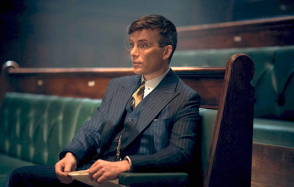 Sharp visors thomas shelby