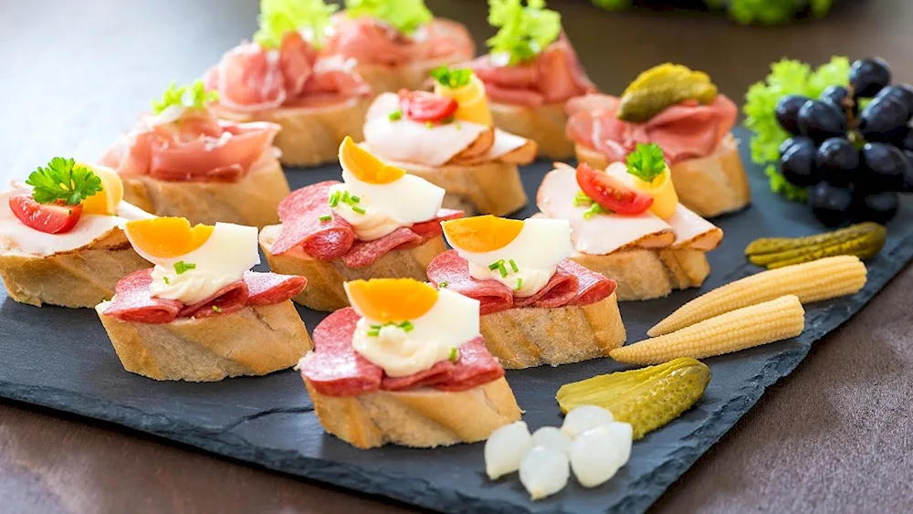Open sandwiches
