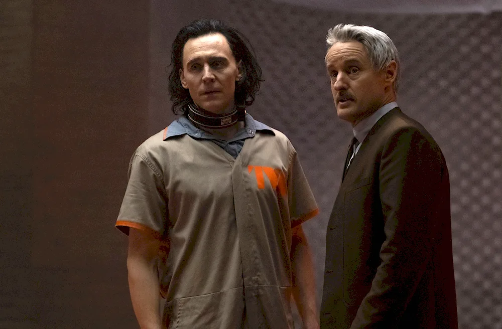 Tom Hiddleston Loki