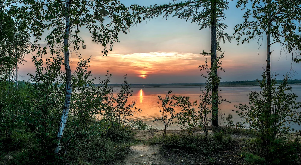 Lake Hanto Noyabrsk