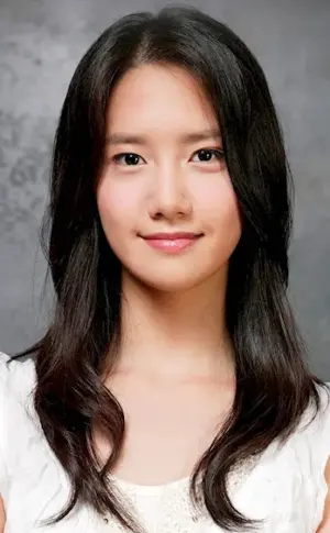 Park Ji Yoona