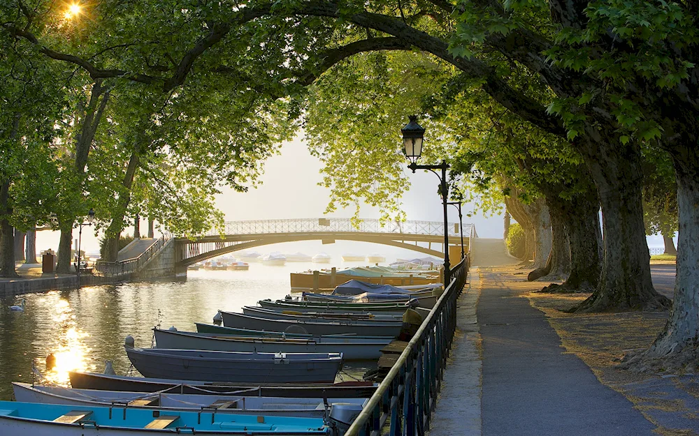 Paris River Canal Park