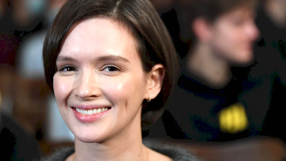 Paulina Andreeva haircut