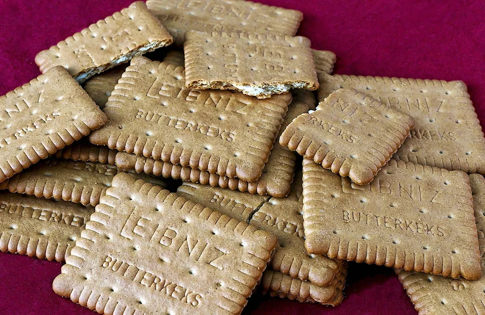 Biscuits in packs