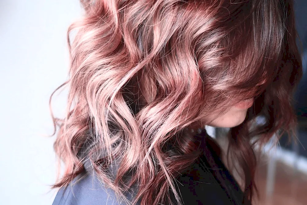 Pearl pink hair