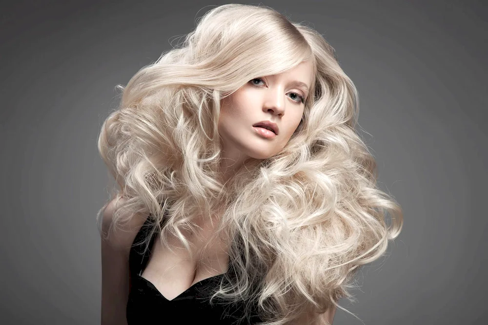 Valentina Miller Blond