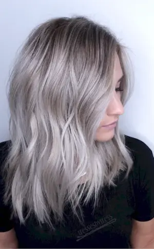 Ashy millirivigne