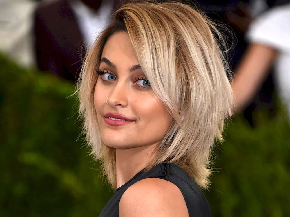 Bob bob with bangs