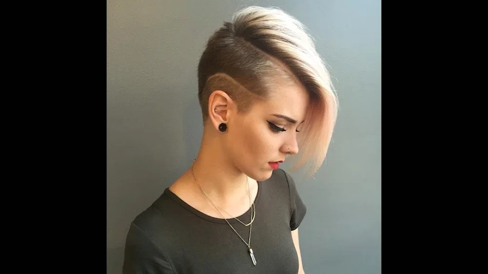 Pixel haircut women's