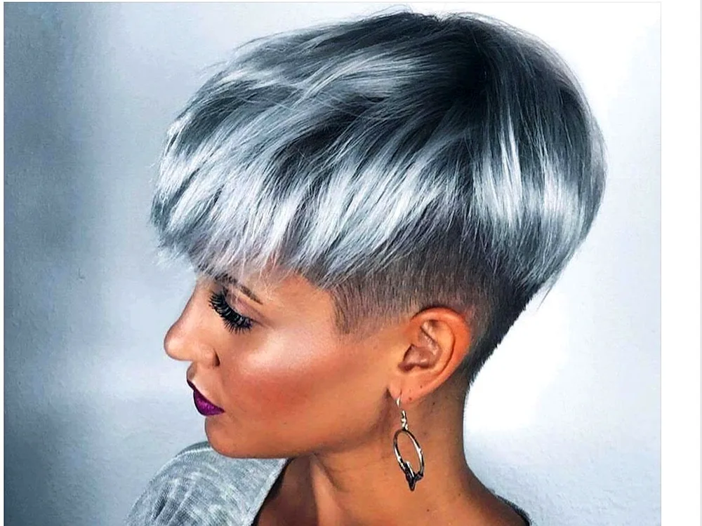 Unusual short hair colouring. short hair colouring