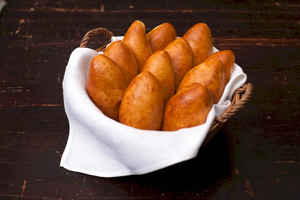 Fried pirozhki