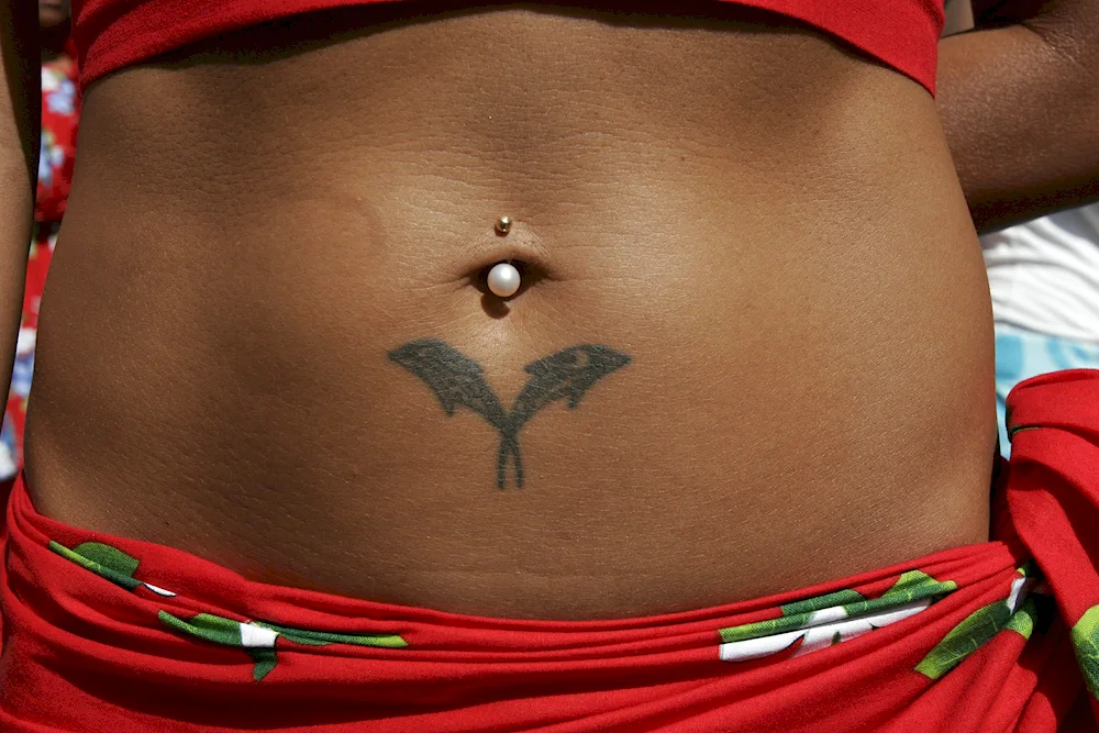 Tattoo on the belly