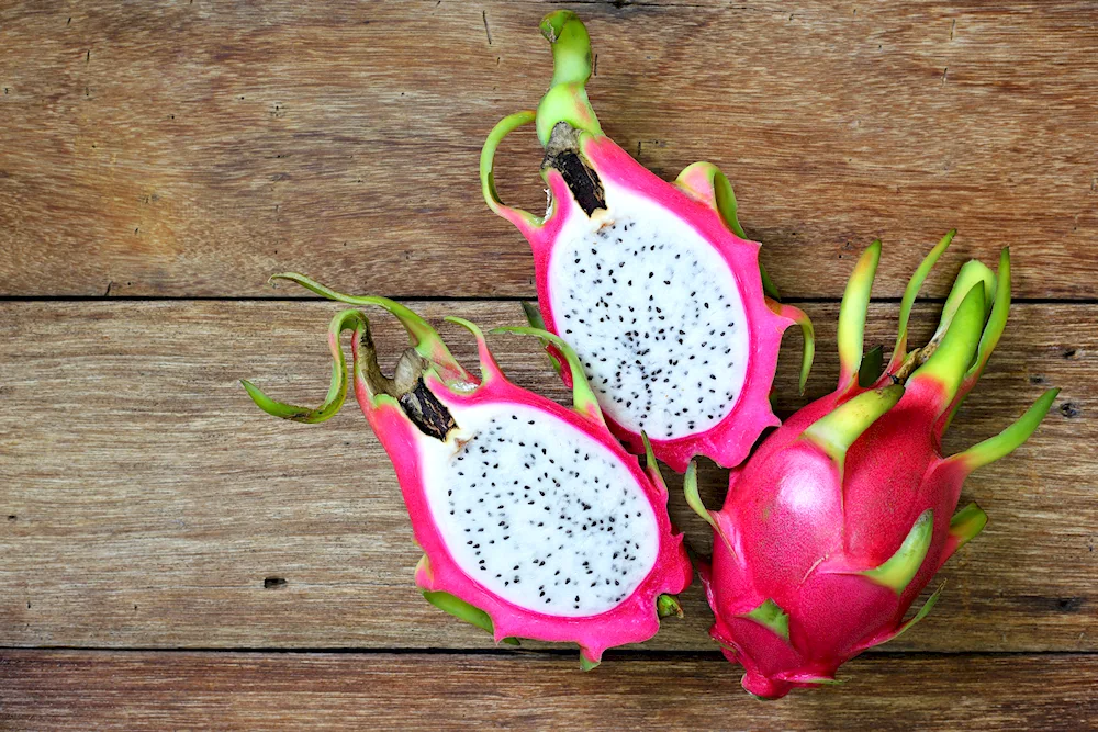 Pitahaya Dragon Fruit.
