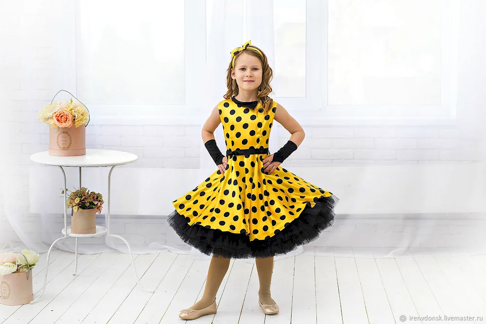 Stilyagi hairstyle for girl