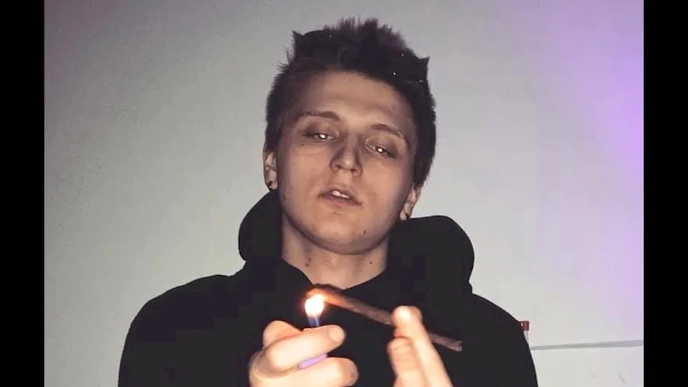 Platinum rapper