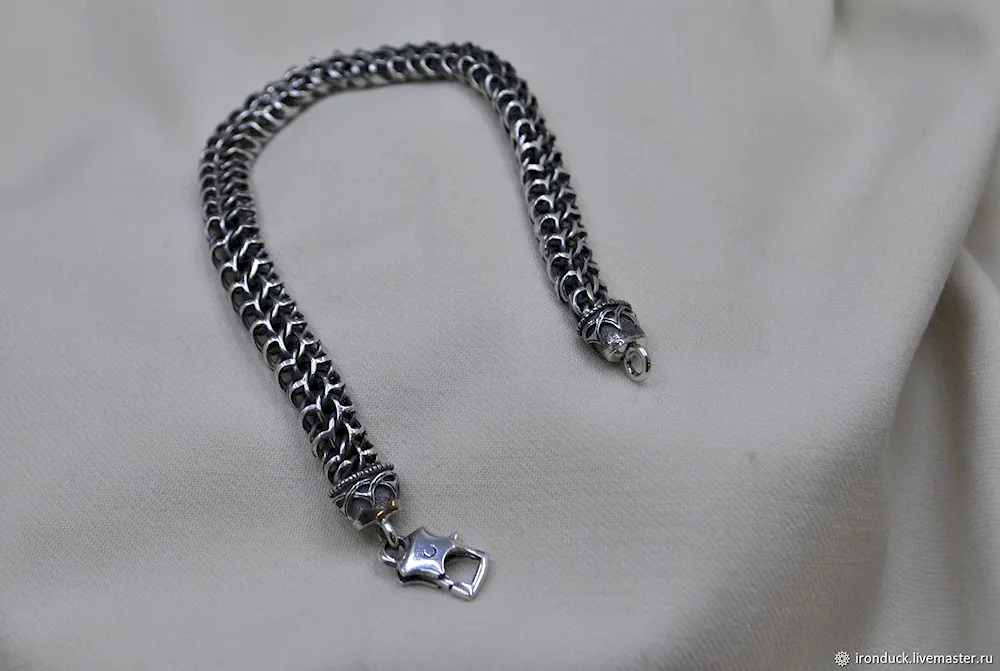 Braiding Pharaoh silver bracelet