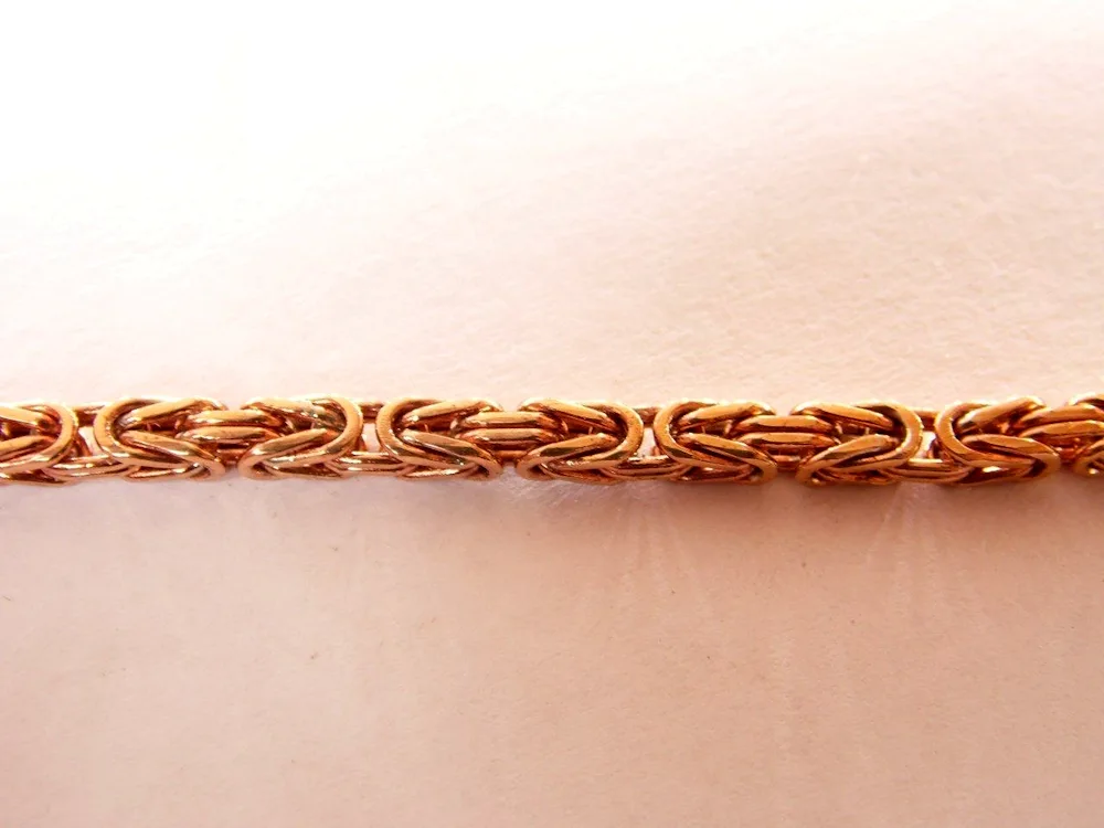 Kaiser gold braiding