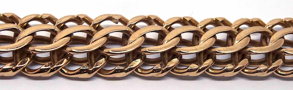 Kaiser gold braiding
