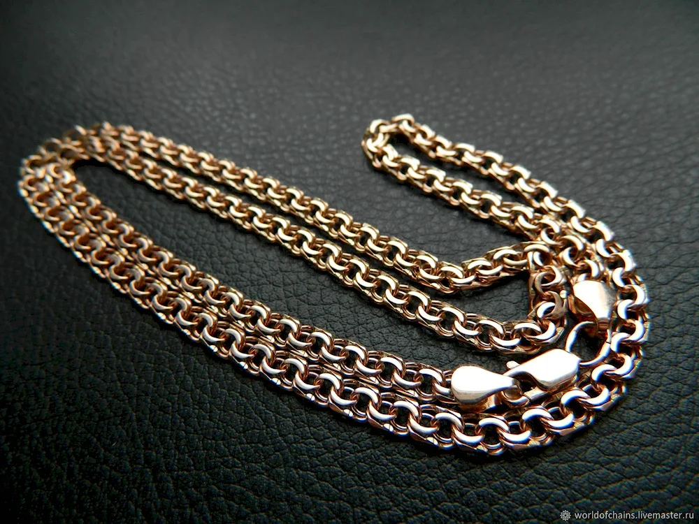 Cordal weave gold chain