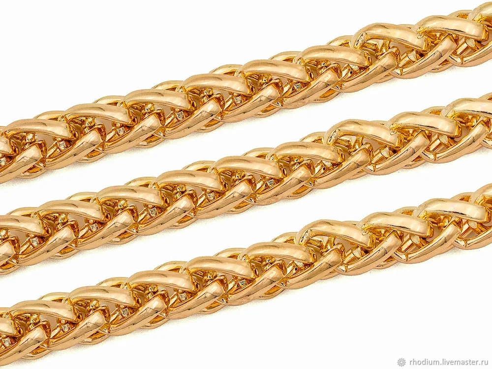 Gold bracelet braiding