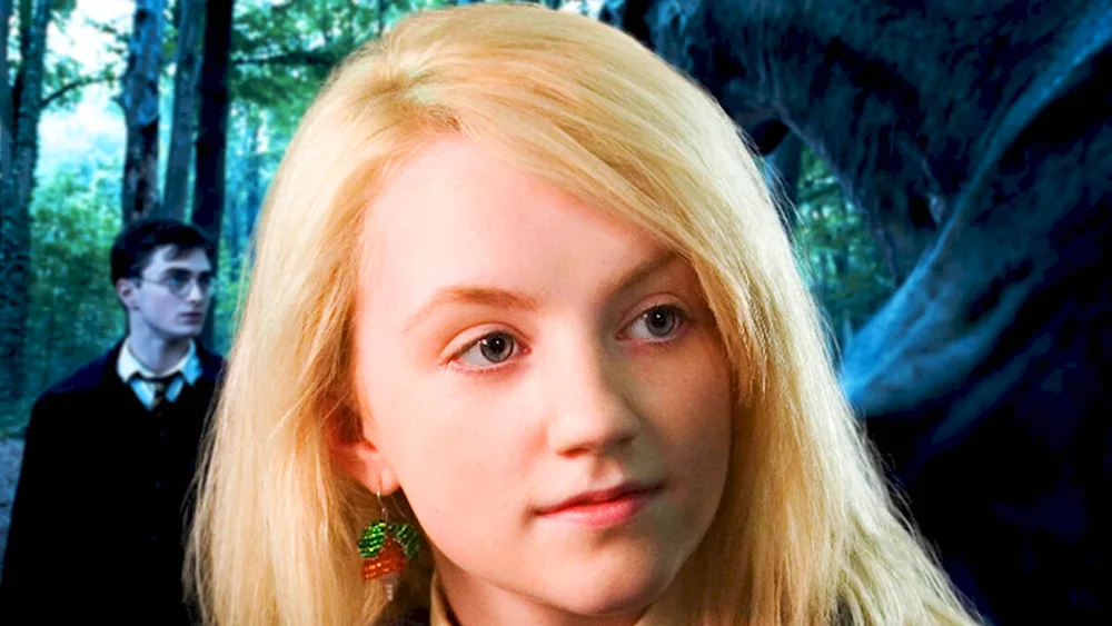 Evanna Lynch.