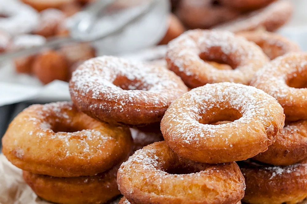 Yeast doughnuts