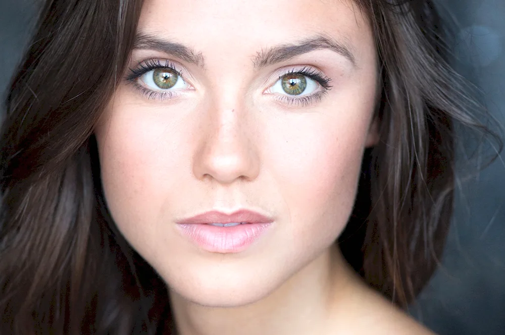 Poppy Drayton