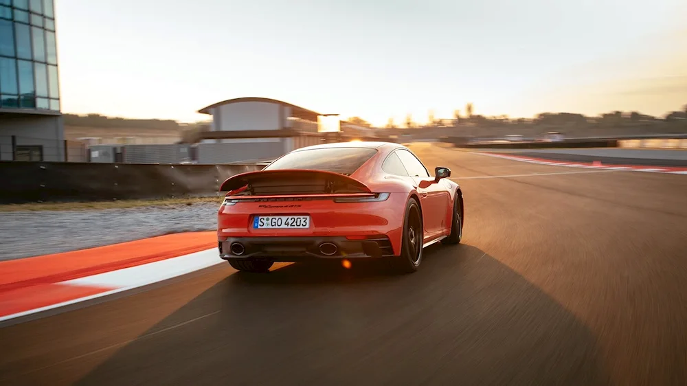 Porsche 911 Carrera GTS 2022