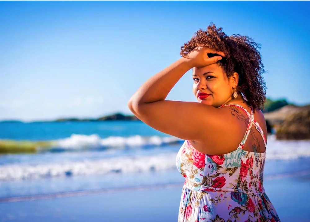 Posing for a photo shoot at sea for fat women