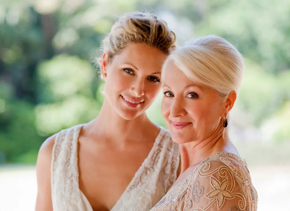Wedding hairstyles for mother of the bride