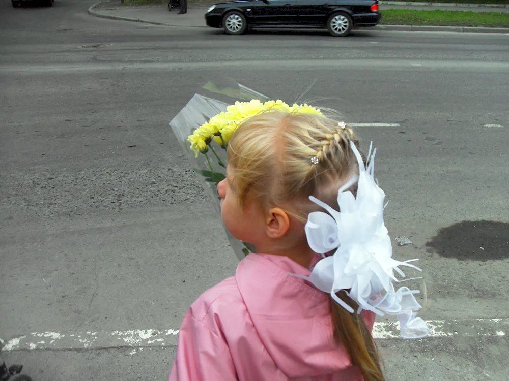 Hair for first grade girl