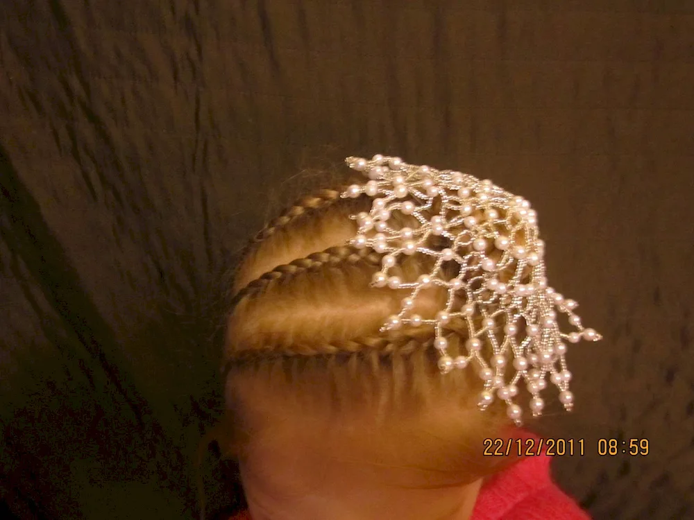 Snowflake hairstyle