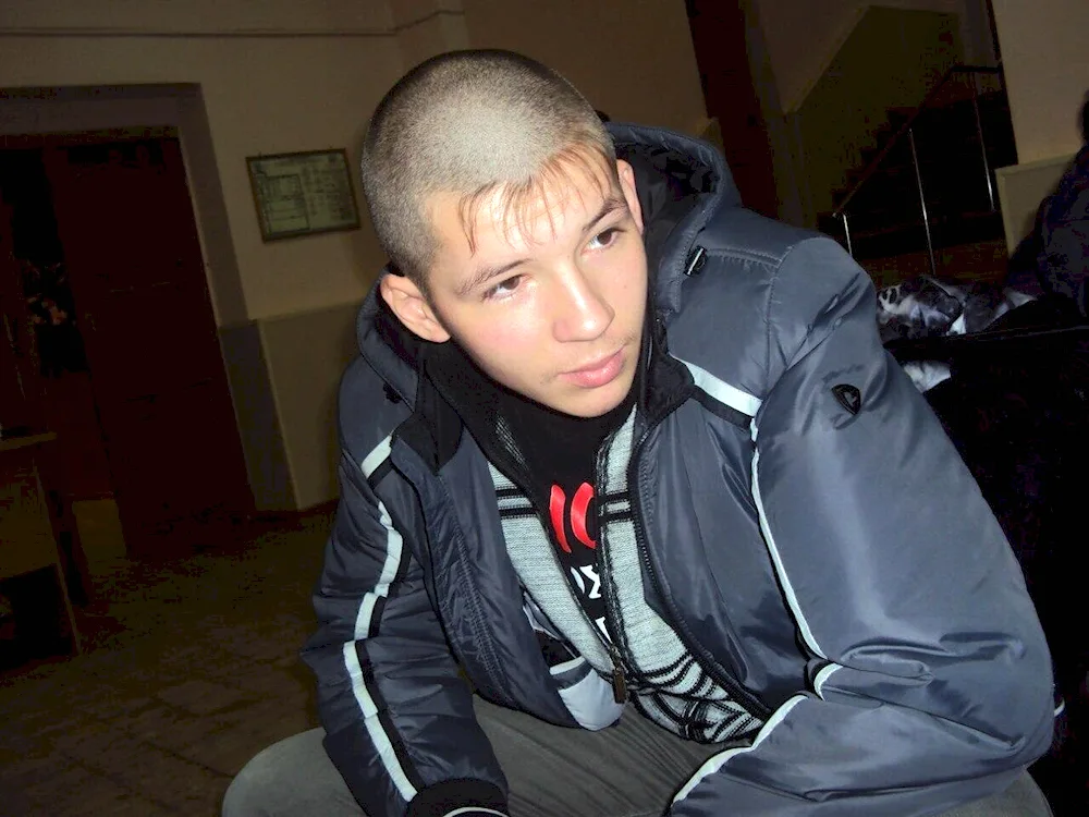 Gopnik hairstyle