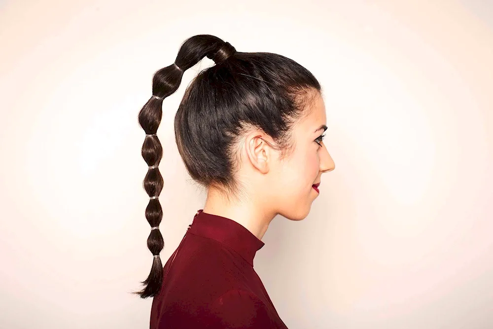 Ponytail hairstyle