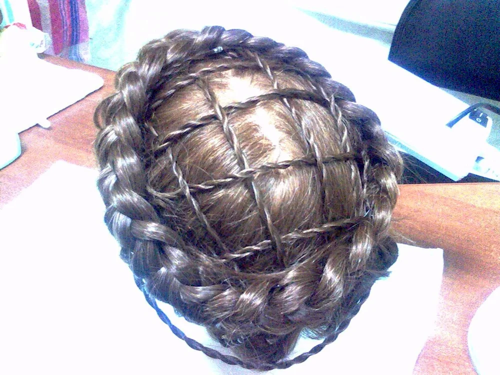 Basket hairstyles with braids