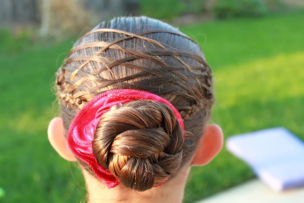 Bun hairstyle for girl