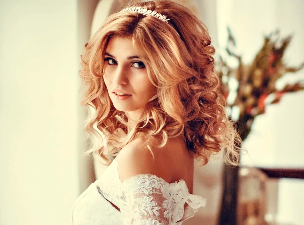 Locks hairstyles for medium hair