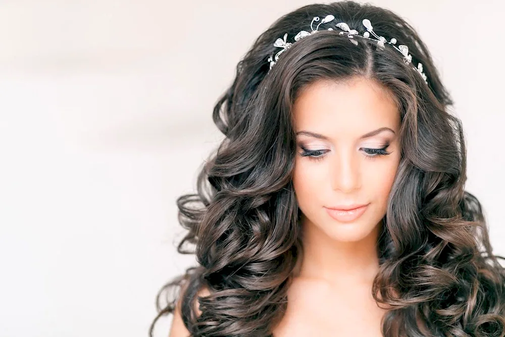 Wedding hairstyles for long hair