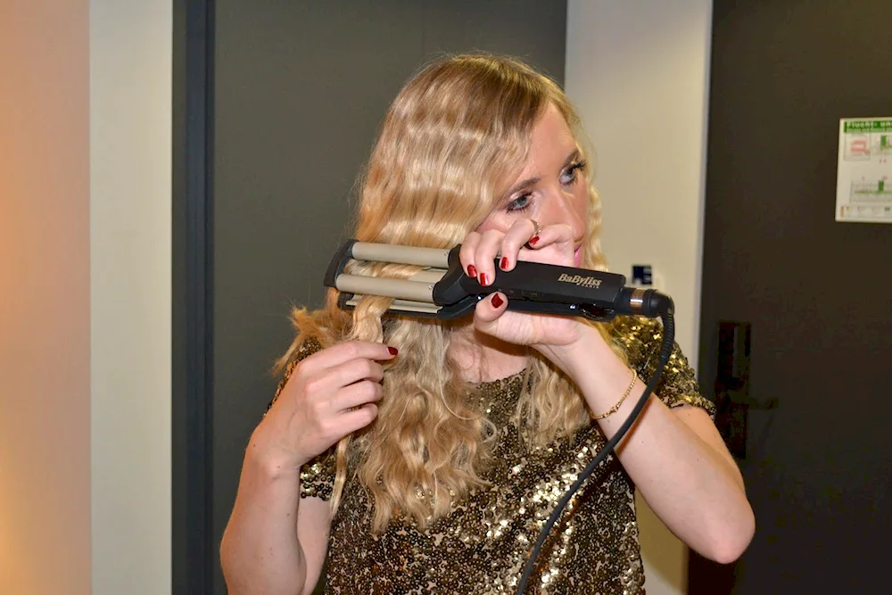 Triple curling iron hairstyle
