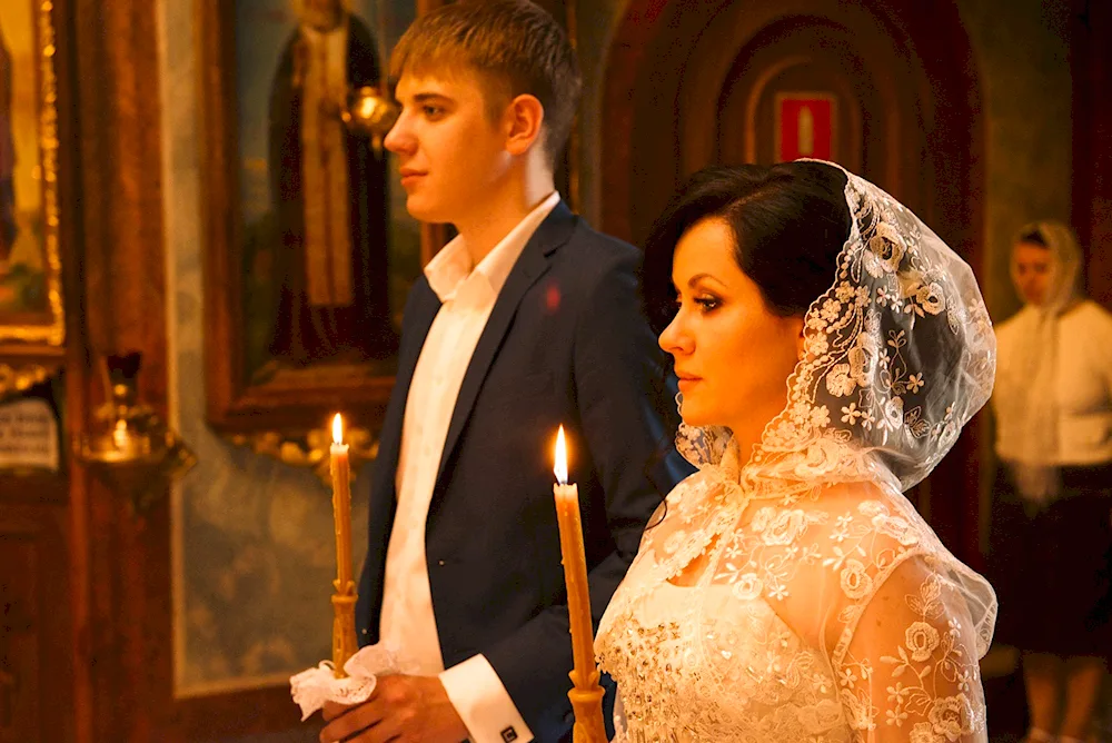 Hairstyle for a wedding