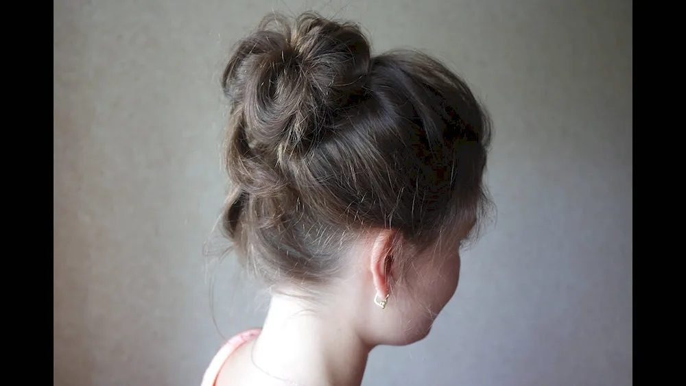 Sloppy bun hairstyle