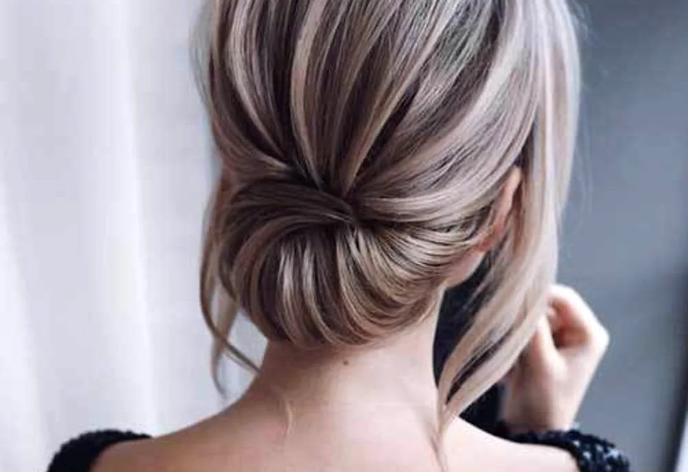 Low bun hairstyle for medium hair