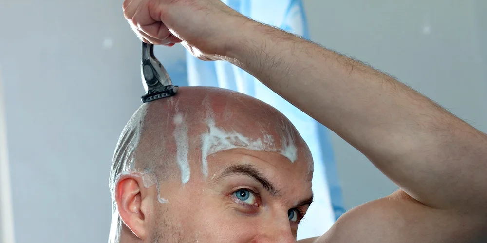 Haircut under the razor