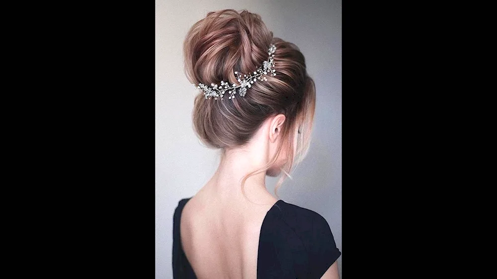 Evening hairstyles