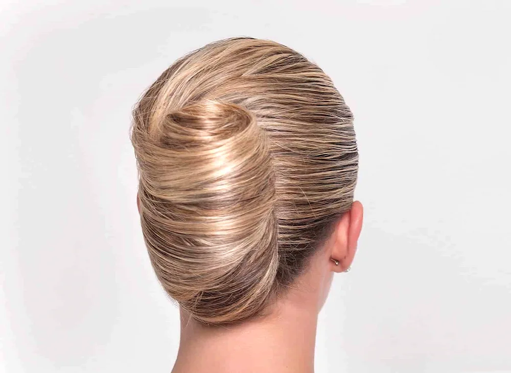 Shell hairstyle