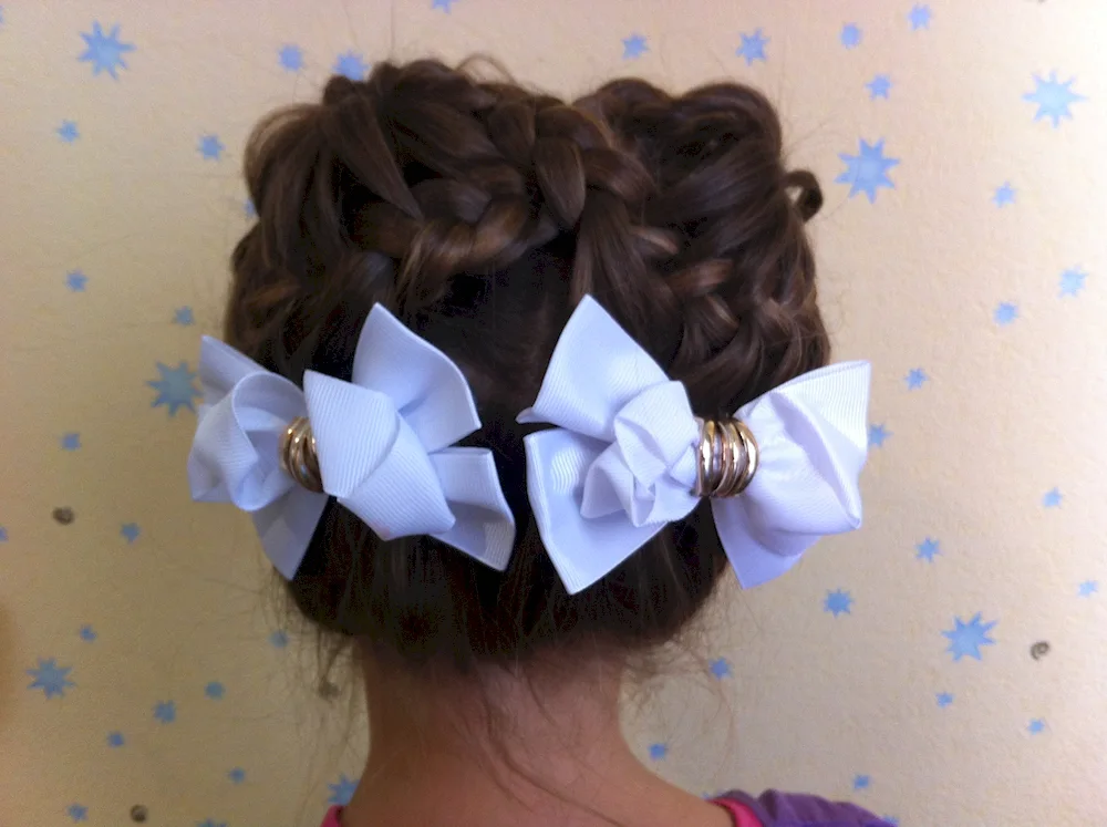 Hair with bows for a girl